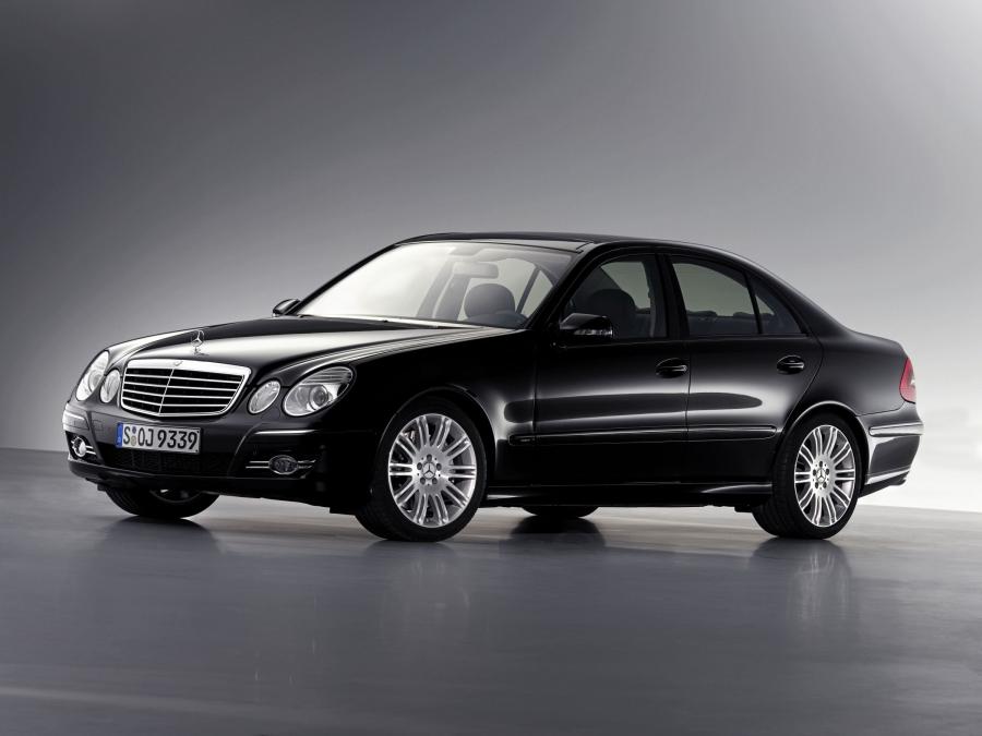  Mercedes-Benz E-Class 2007 года  (фото 48 из 80)